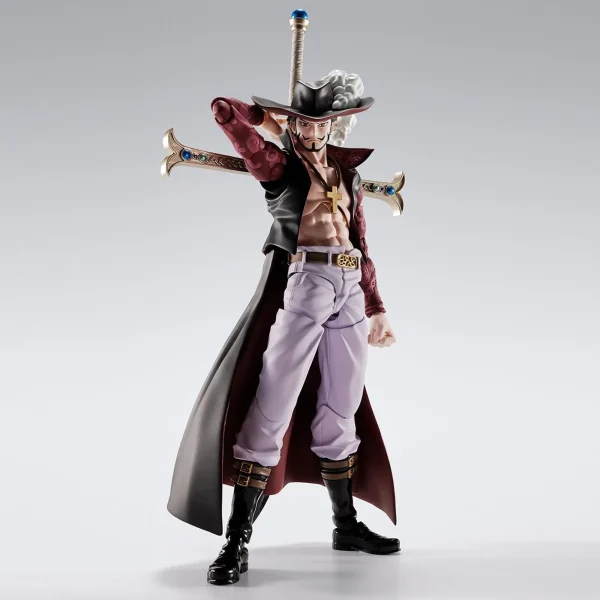 [ETA: 01/2026] (PRE-ORDER) P-BANDAI 67616-0 S.H.Figuarts Dracule Mihawk Hawk-eye