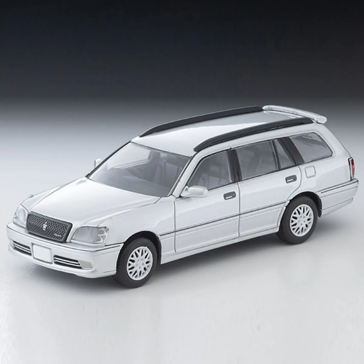 [ETA: 02/2026] (PRE-ORDER) TOMYTEC 4543736333302 LV-N355a 2001 Toyota Crown Estate Athlete V (Silver)     - Image 1