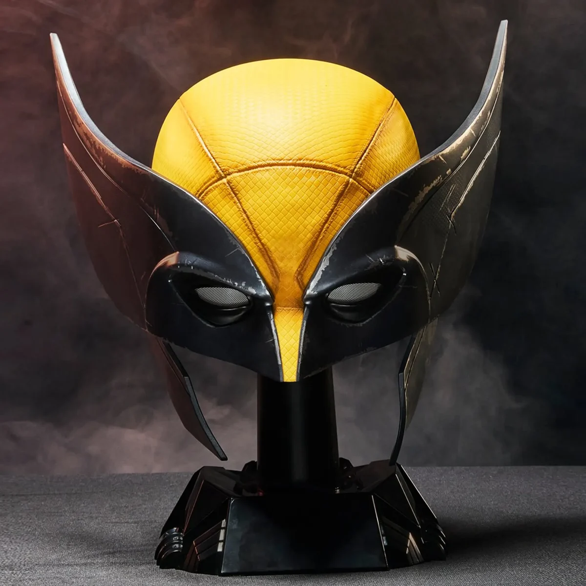 [ETA: 01/2026] (PRE-ORDER) HASBRO G0646 Marvel Legends Wolverine Premium Roleplay Mask - Image 1