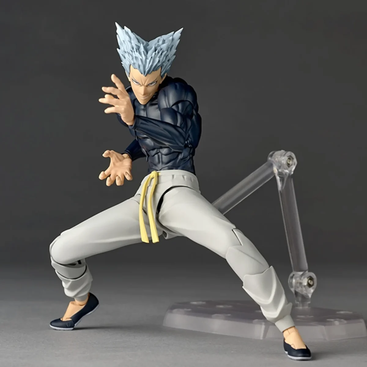 [ETA: Q3 2026] (PRE-ORDER) REVOLTECH Amazing Yamaguchi One Punch Man - Garou - Image 1