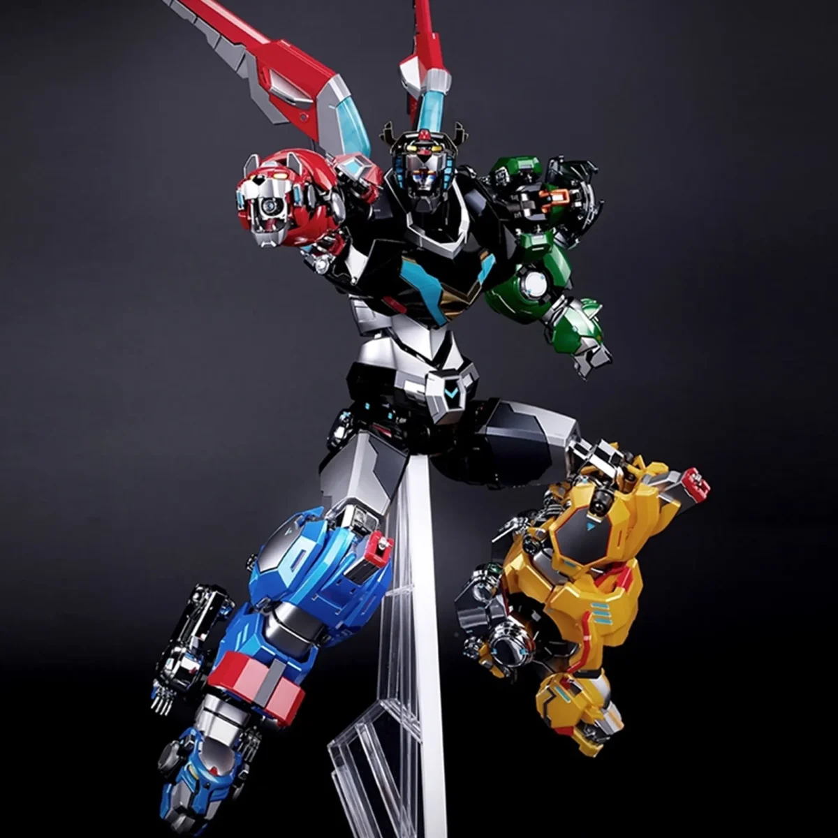 [ETA: Q2 2026] (PRE-ORDER - SPECIAL LIMTED EDITION) BLITZWAY CARBOTIX Series Legendary Defender Voltron 10th Anniversary - Image 1